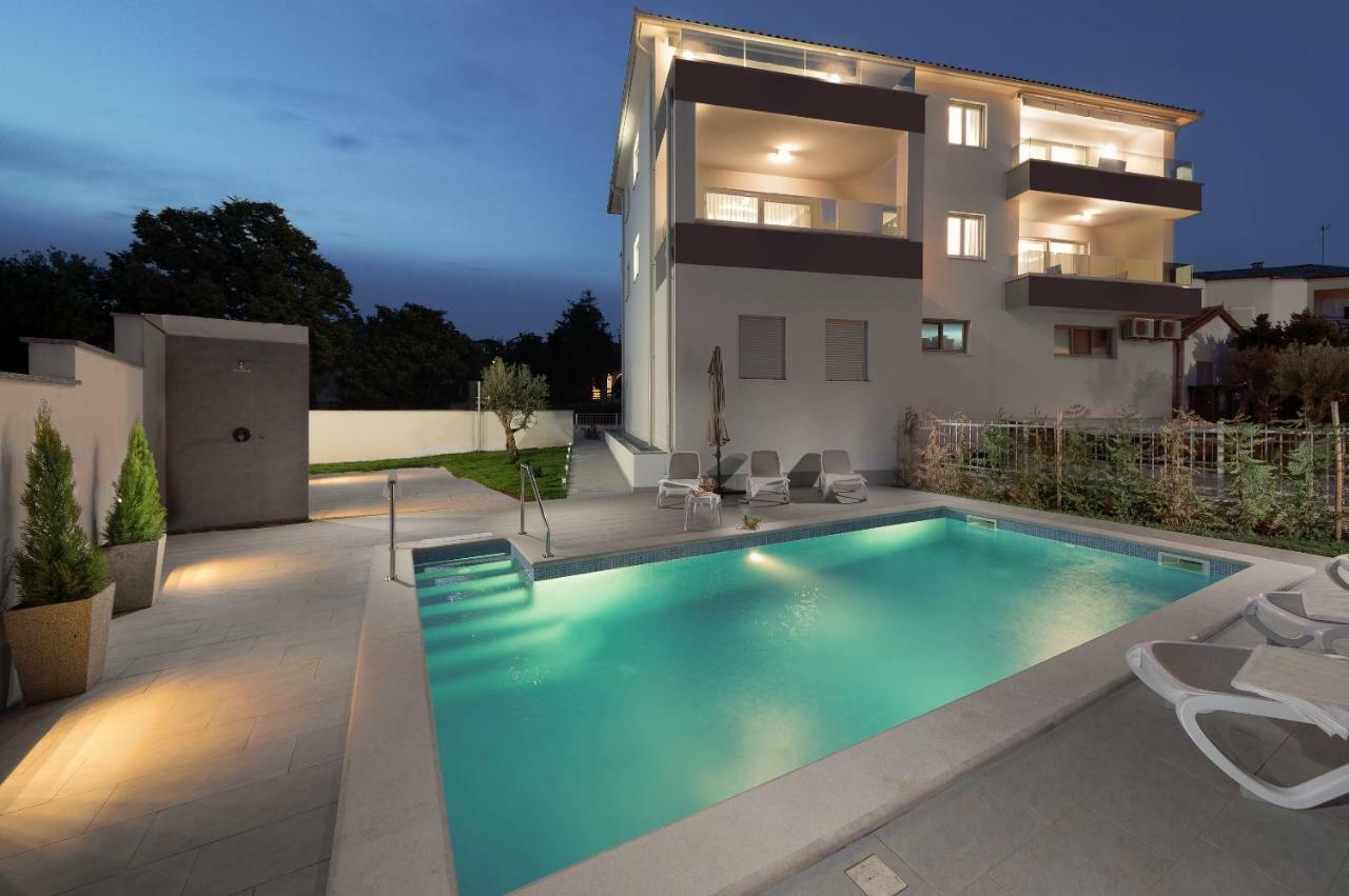 Viras Luxury Holiday Pola Esterno foto